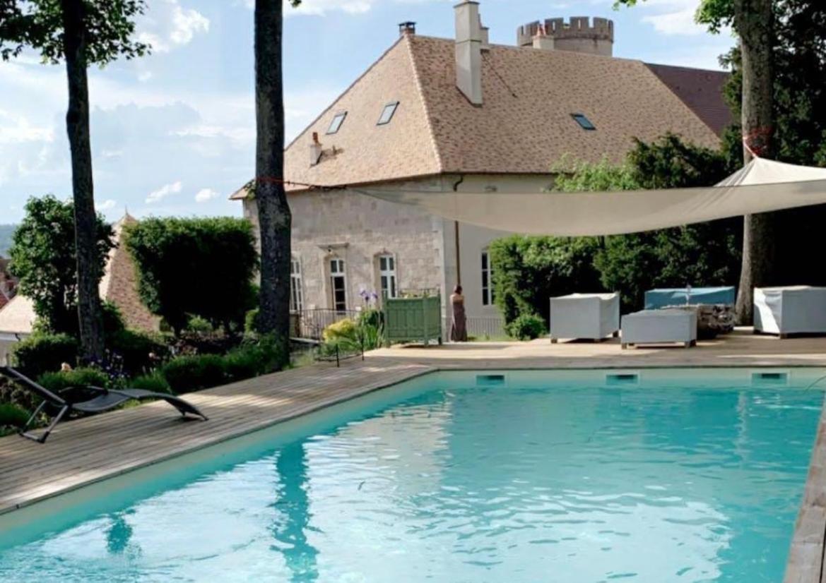 לינה וארוחת בוקר Neufchâteau L'Orangerie מראה חיצוני תמונה