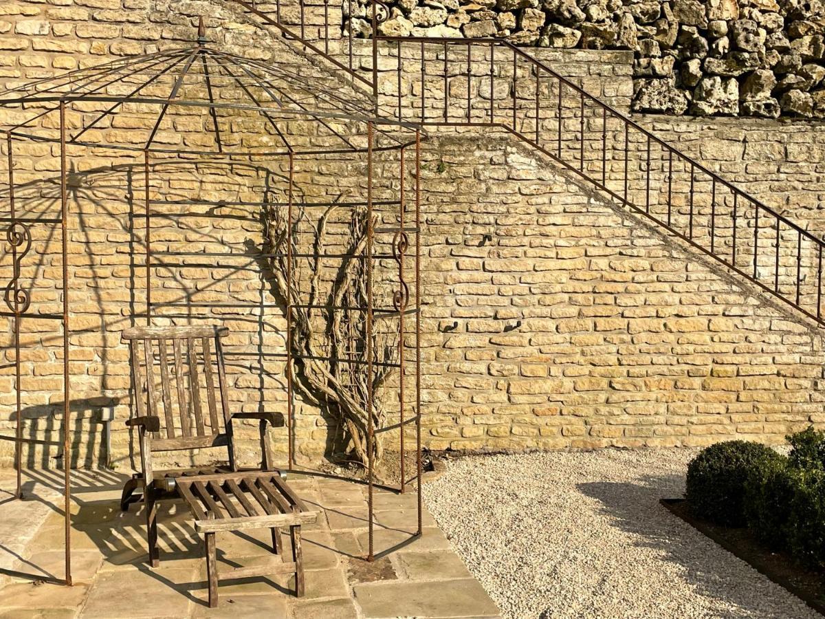 לינה וארוחת בוקר Neufchâteau L'Orangerie מראה חיצוני תמונה